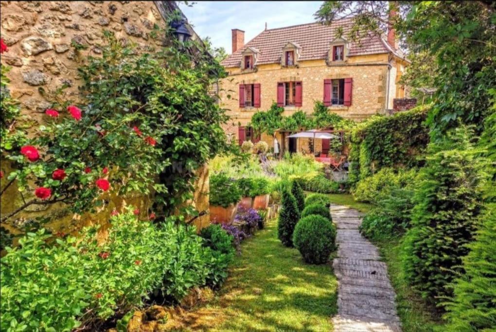 La Forge, Le Banquet Aux Eyzies Villa Les Eyzies-de-Tayac-Sireuil Kültér fotó